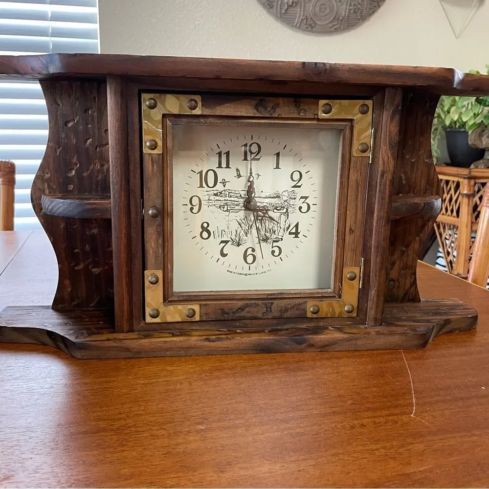 Vintage 1993 House of Lloyd Colonial Style Wall or Mantel Rustic Wooden Clock